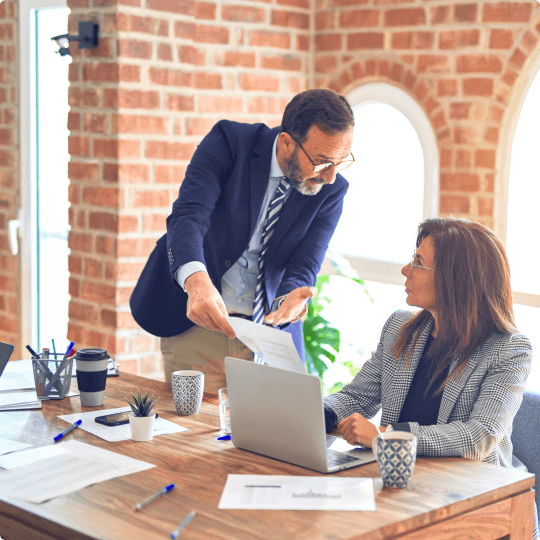 Sterk Kalvix team van crypto-investeringsexperts